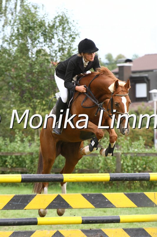 109M0149_Lucky Girl_Stil L.JPG